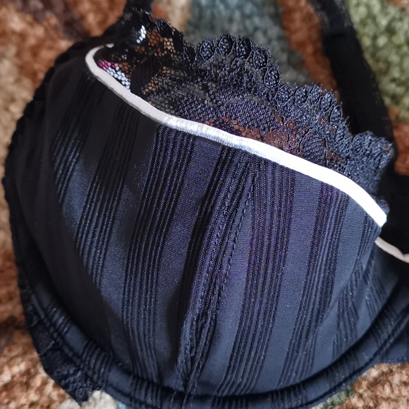 Rene Rofe Lace Trim Black Bra - Picture 4 of 12